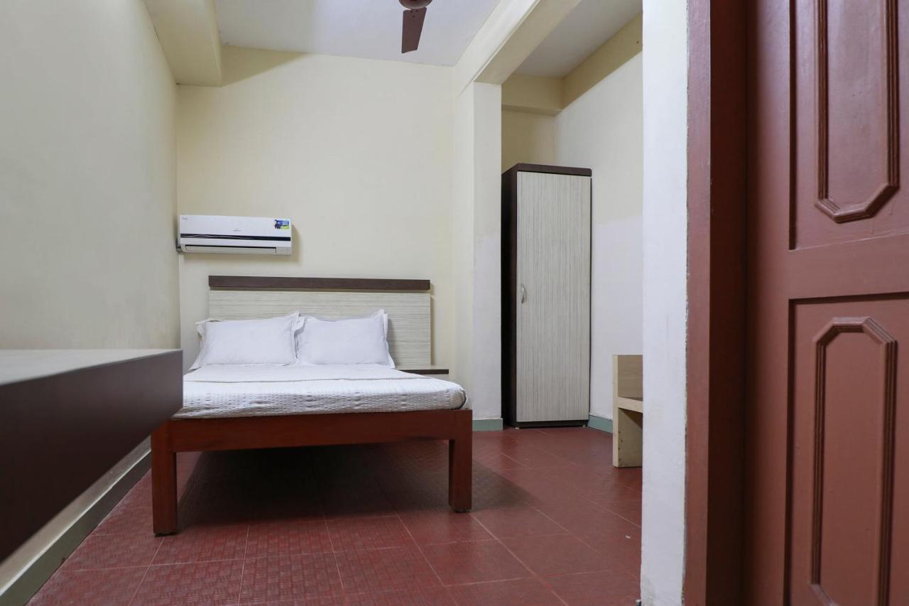 Spot On 60610 Malabar Tourist Home Kannur Exterior photo