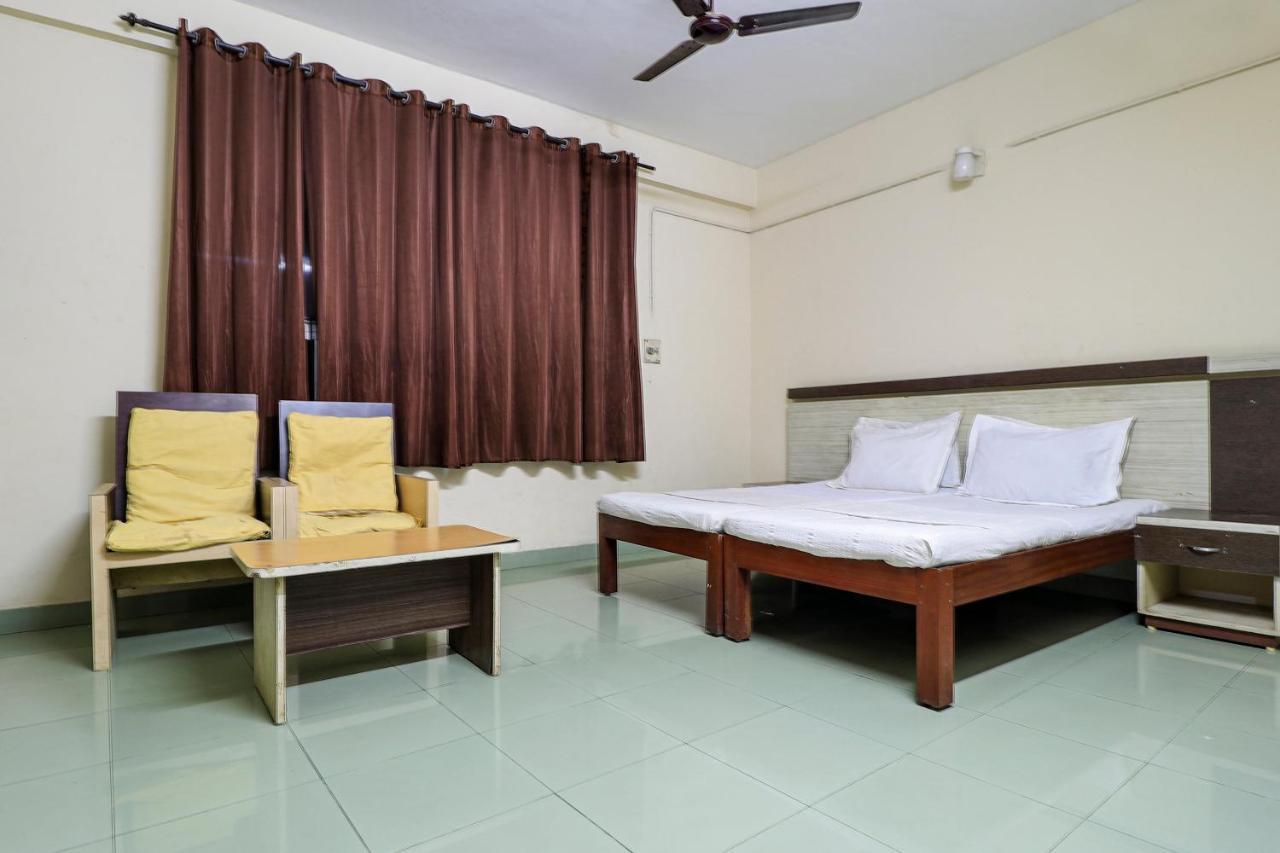Spot On 60610 Malabar Tourist Home Kannur Exterior photo